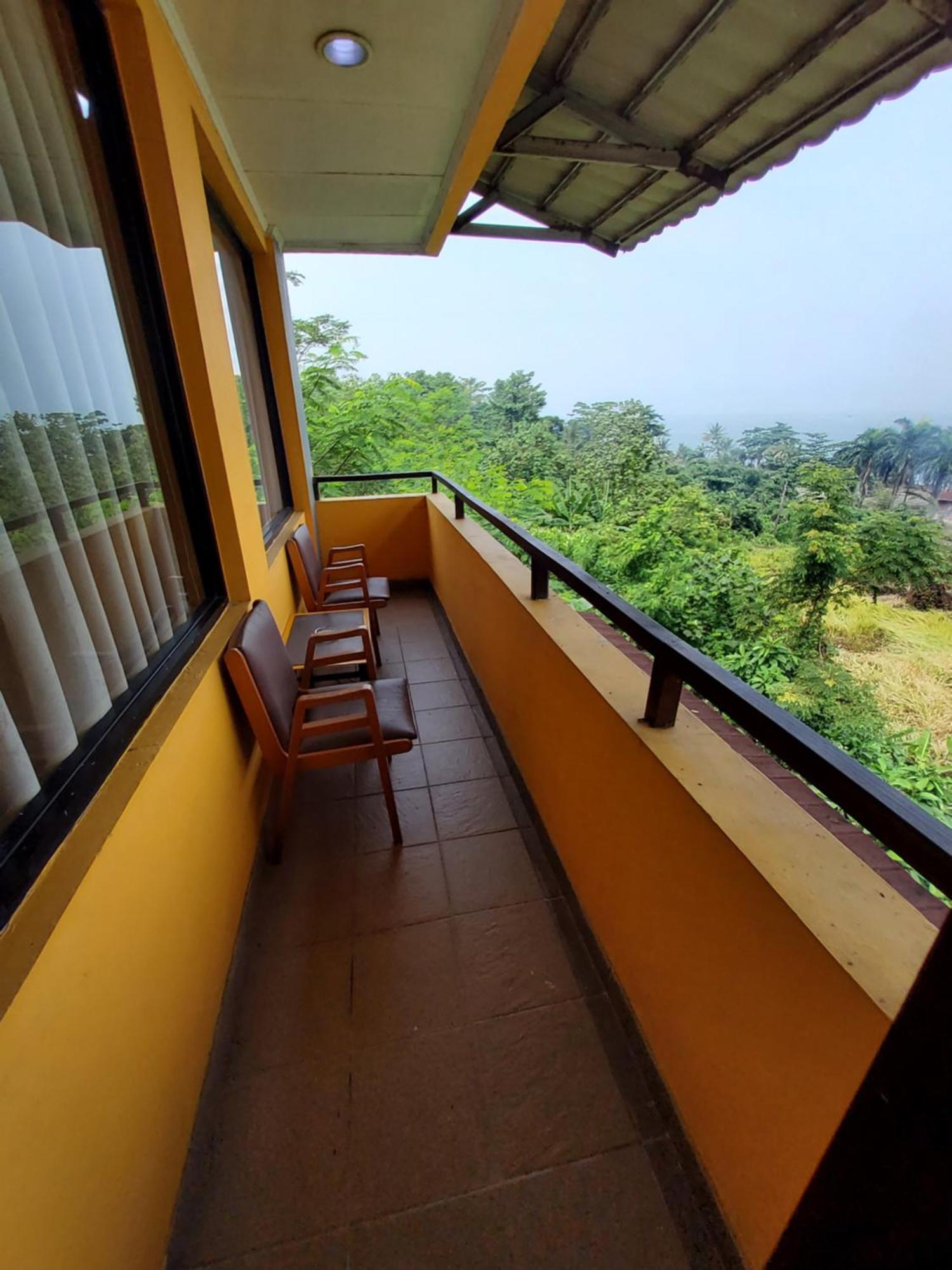Hotel Kumala Samudra Cikakak Exterior photo